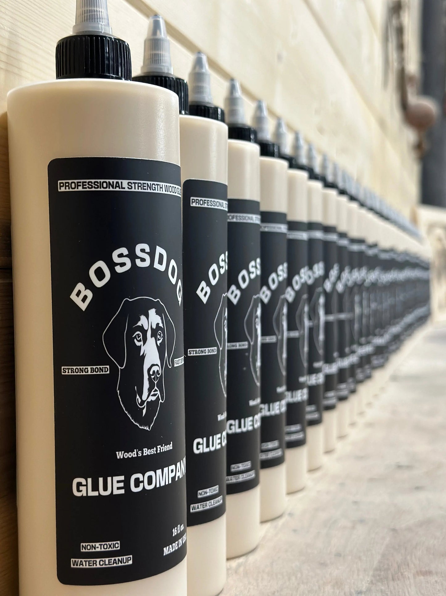 Boss Dog Profesional Strength Wood Glue 16 fl oz