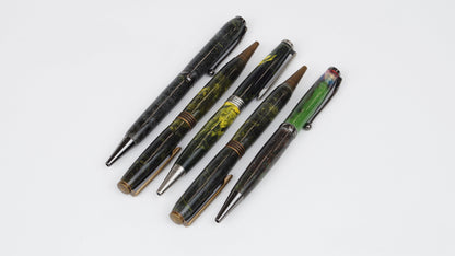 pens made with epoxy glitter