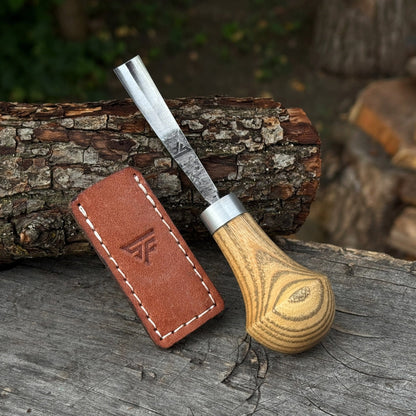 Bent Carving Gouge with Palm Handle, 12 mm / 0.47 in