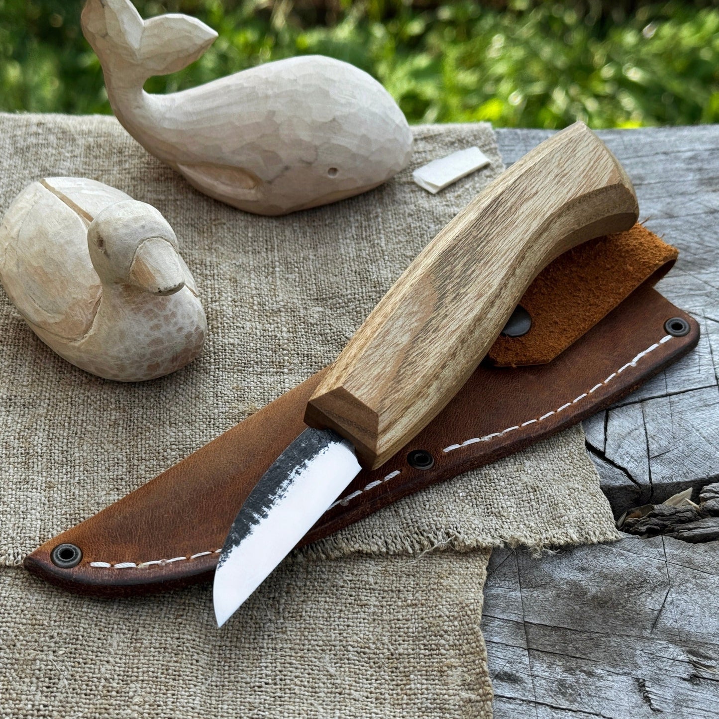 Detail Wood Carving Knife with Leather Sheath, Blade 5 cm (1.97 inches)