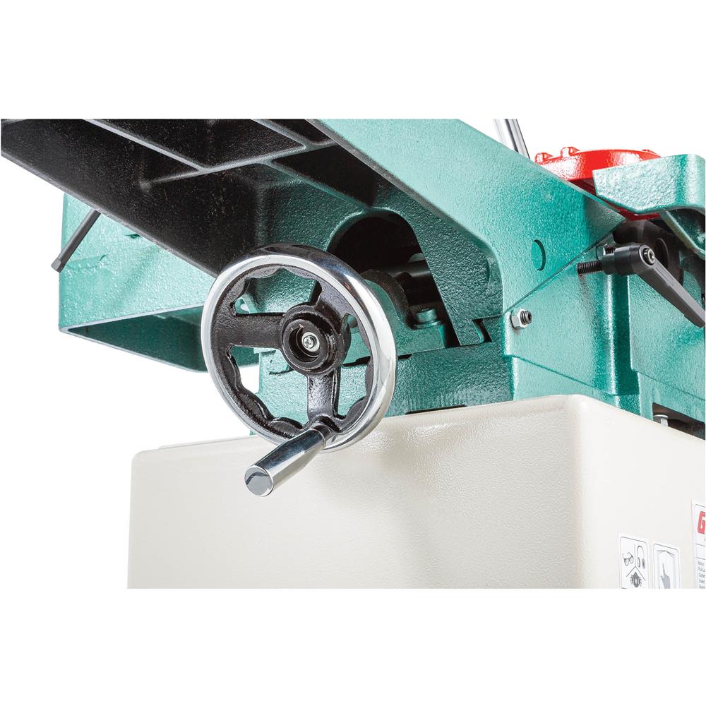 6" Jointer with V-Helical Cutterhead