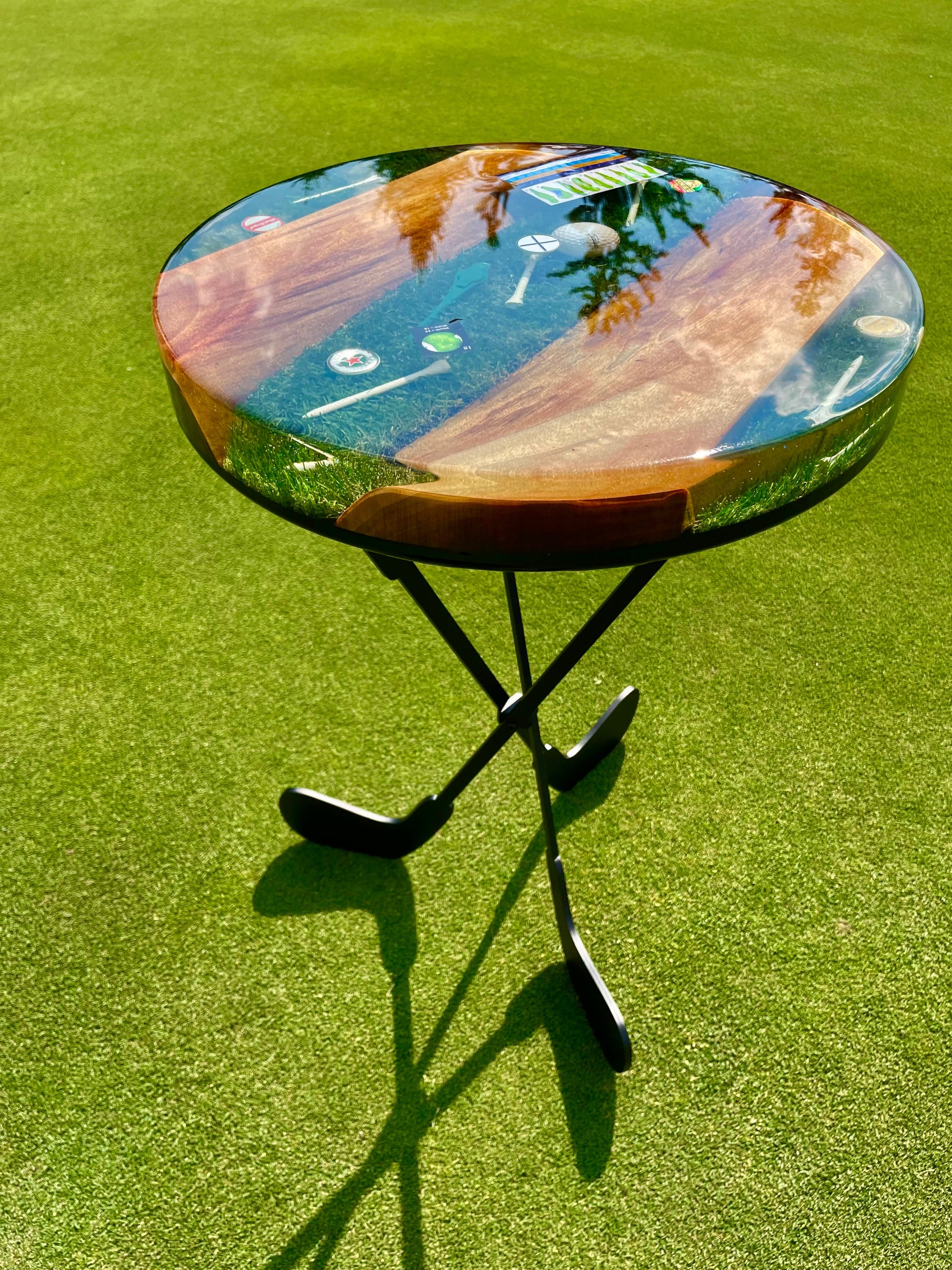 deep pour epoxy golf table