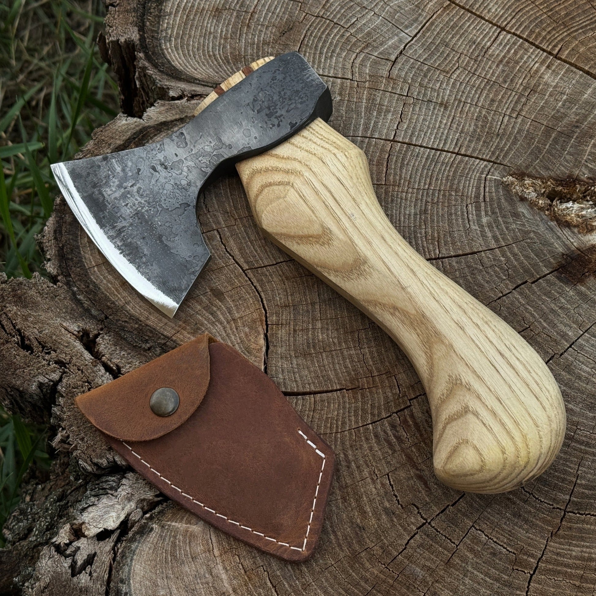 Small Carving Axe with Leather Sheath, 0.47 kg (1 lb) - Norfolk Wood Shop