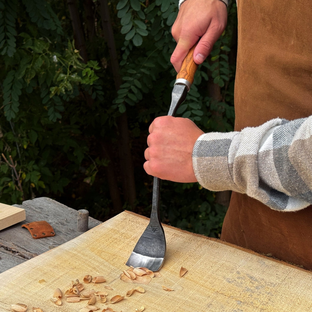 Spoon (Short) Bent Gouge, 50 mm / 2 in