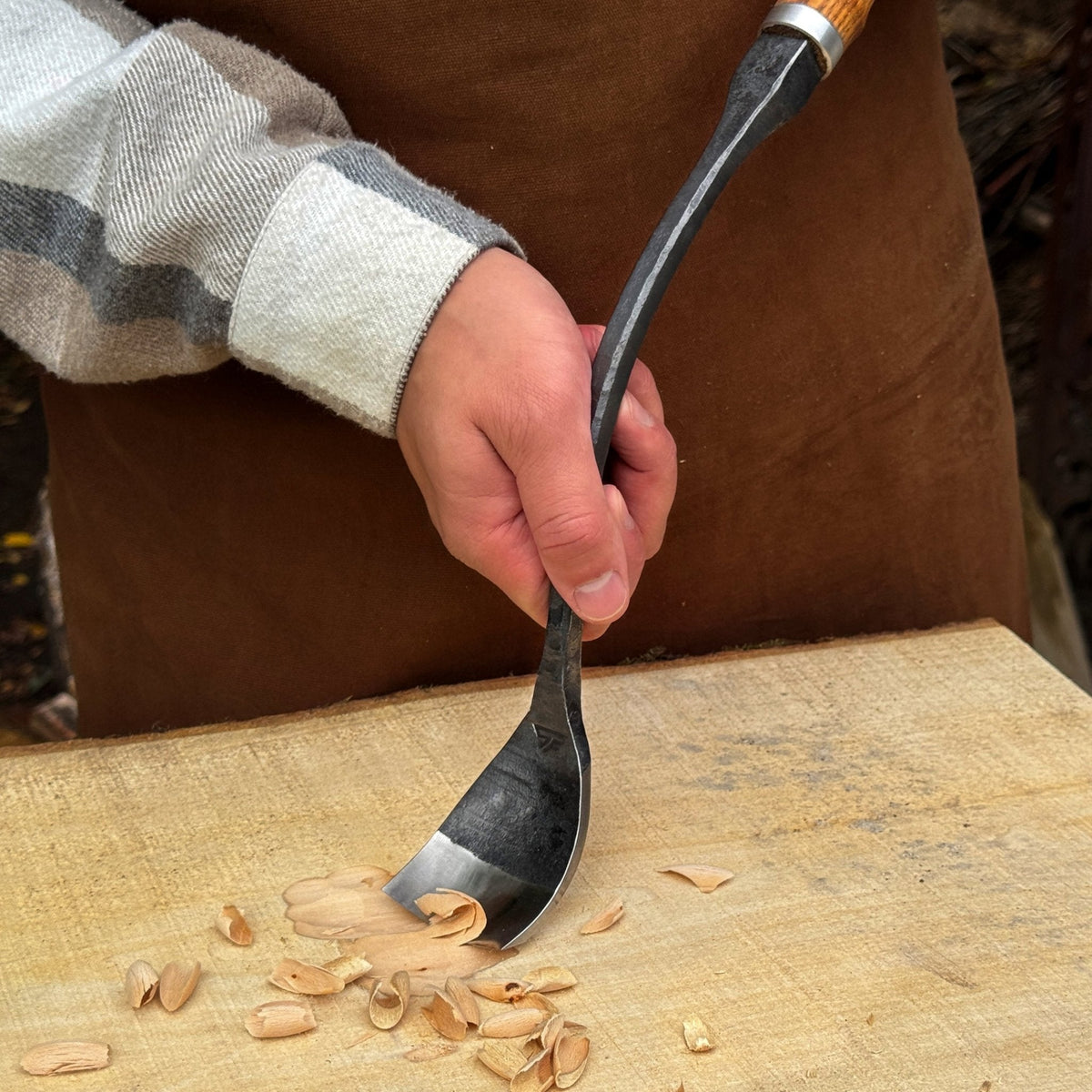Spoon (Short) Bent Gouge, 50 mm / 2 in