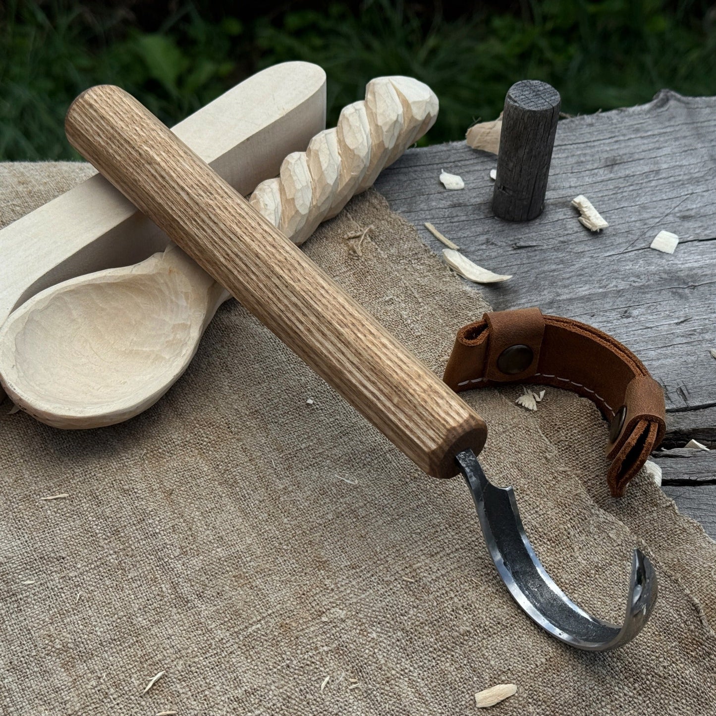 Spoon Carving Hook Knife – Large Radius Curve 5.5 cm (2.17 inches) - Norfolk Wood Shop