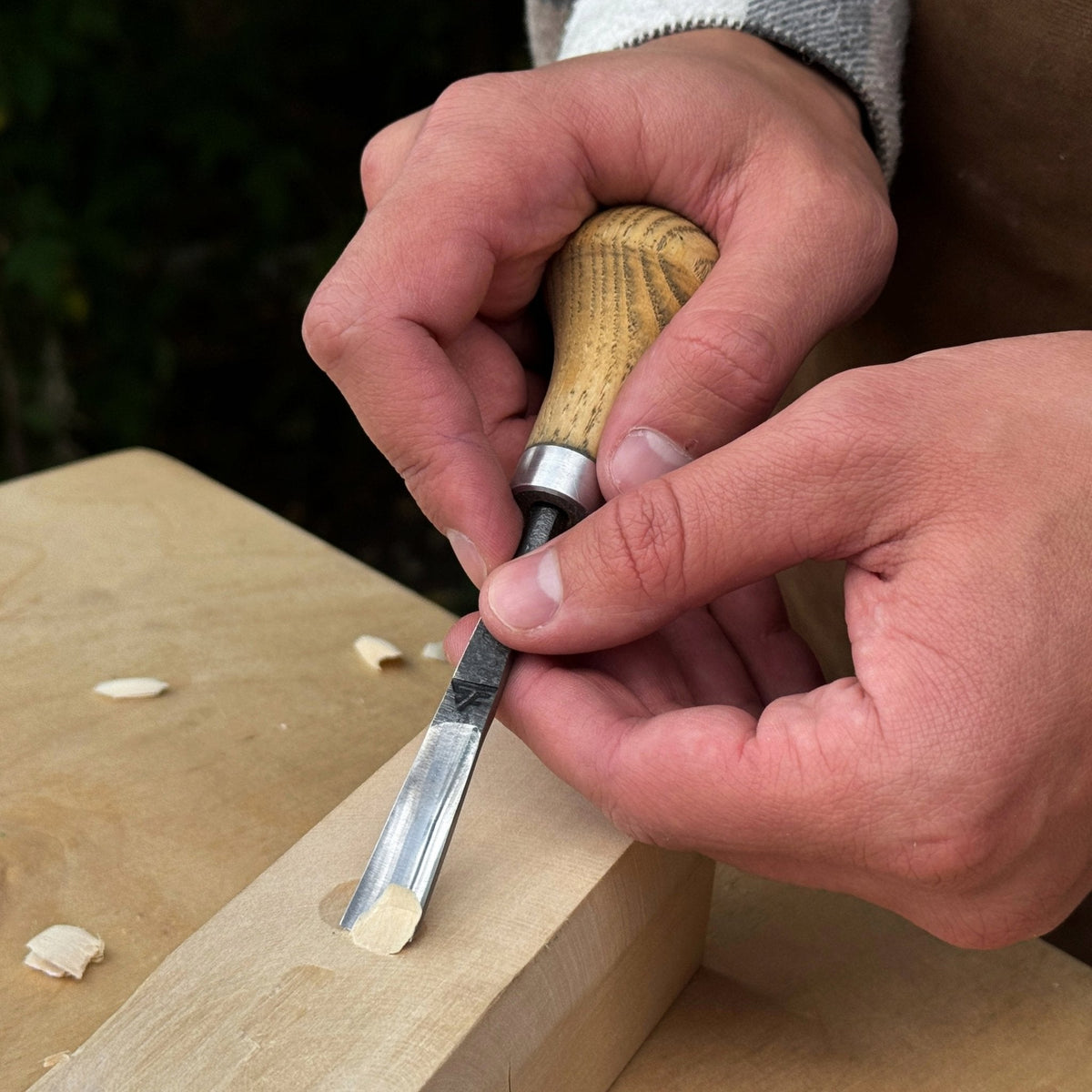 Straight Carving Gouge with Palm Handle, 5-12 mm / 0.20-0.47 in