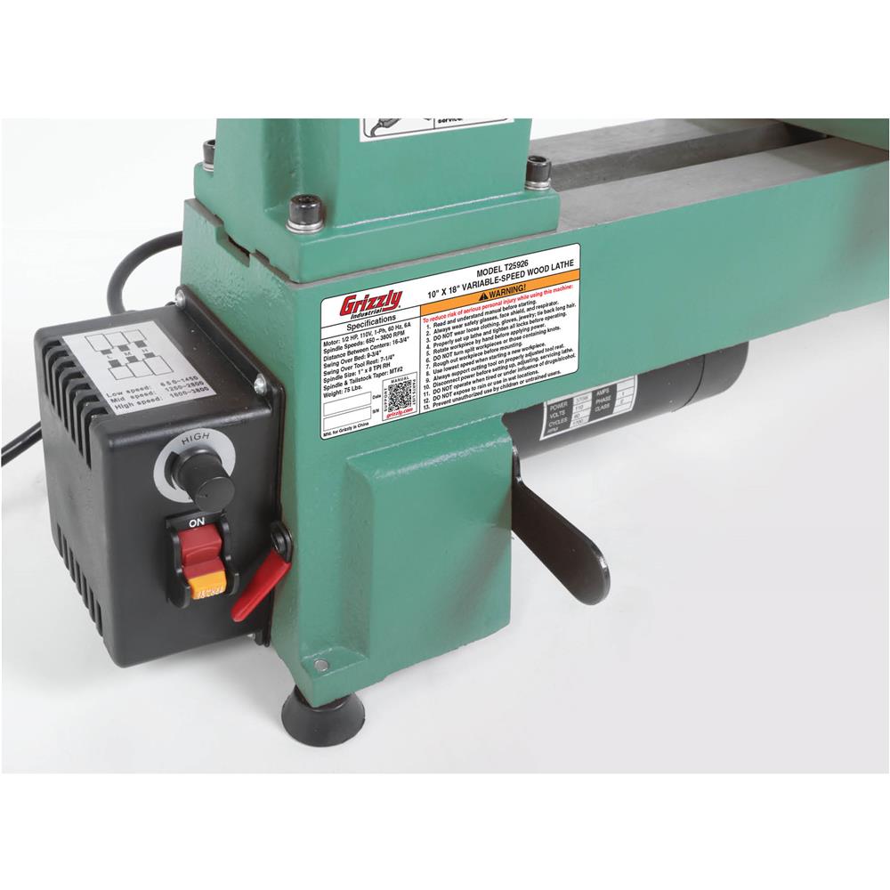 10" x 18" Variable-Speed Benchtop Wood Lathe