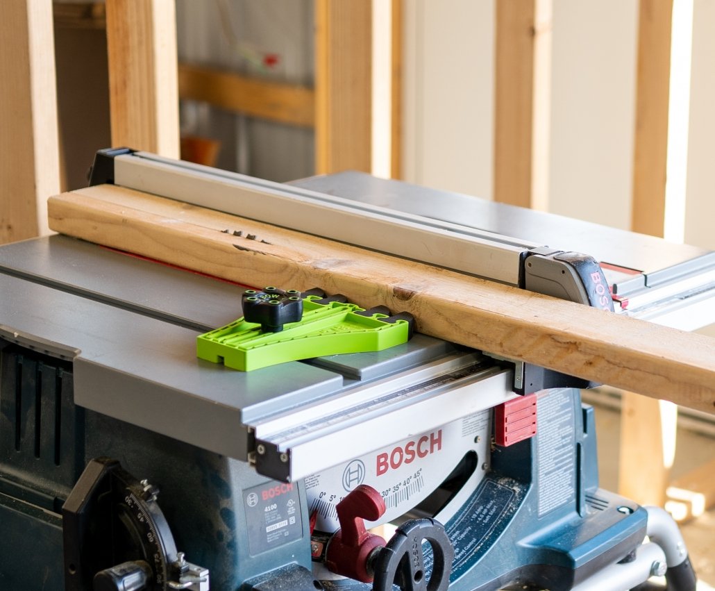 Portable Saw Featherboard